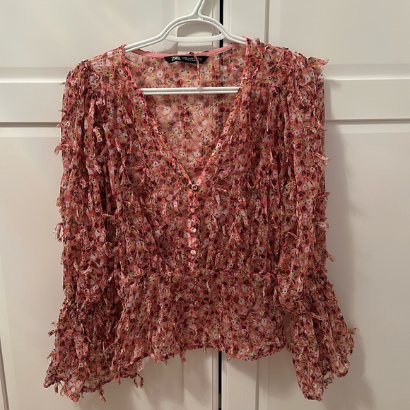 Beautiful unique Zara blouse 🩷 - Picture 1 of 3